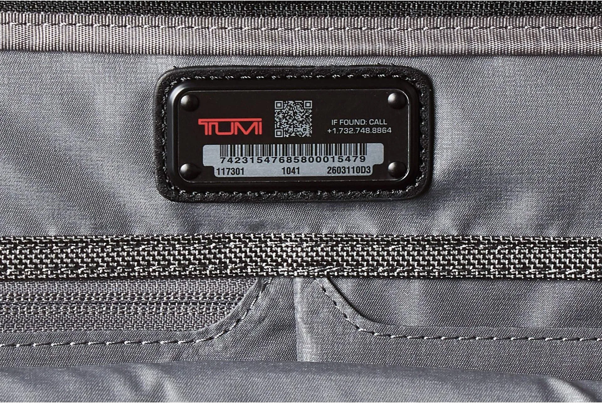 Alpha 3 Slim Deluxe Portfolio Tumi Bag, black