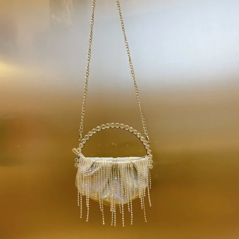 Evening Elegance: Rhinestone Tassel Pleated Mini Shoulder Bag - A Chic and Sophisticated Companion!