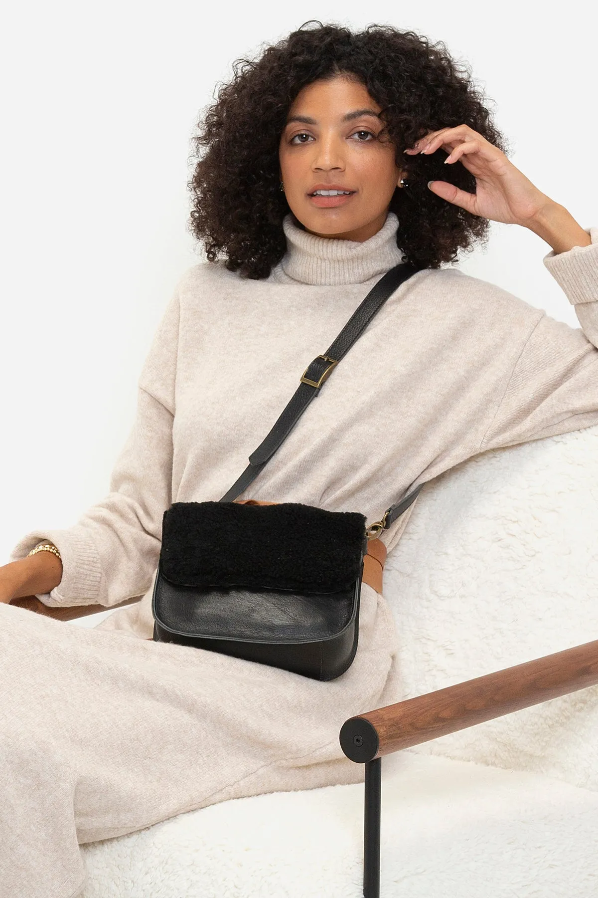 Manhattan Crossbody