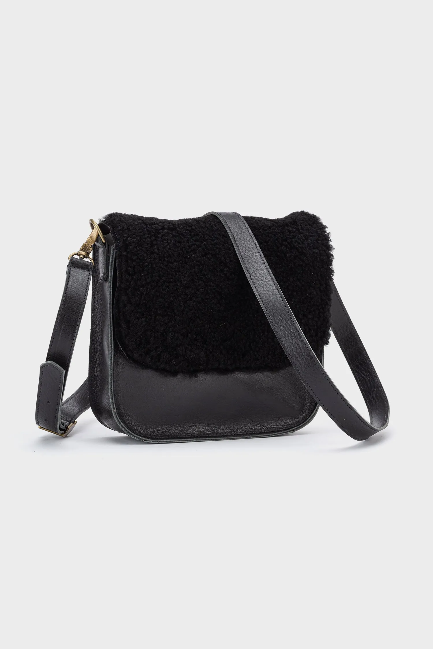 Manhattan Crossbody