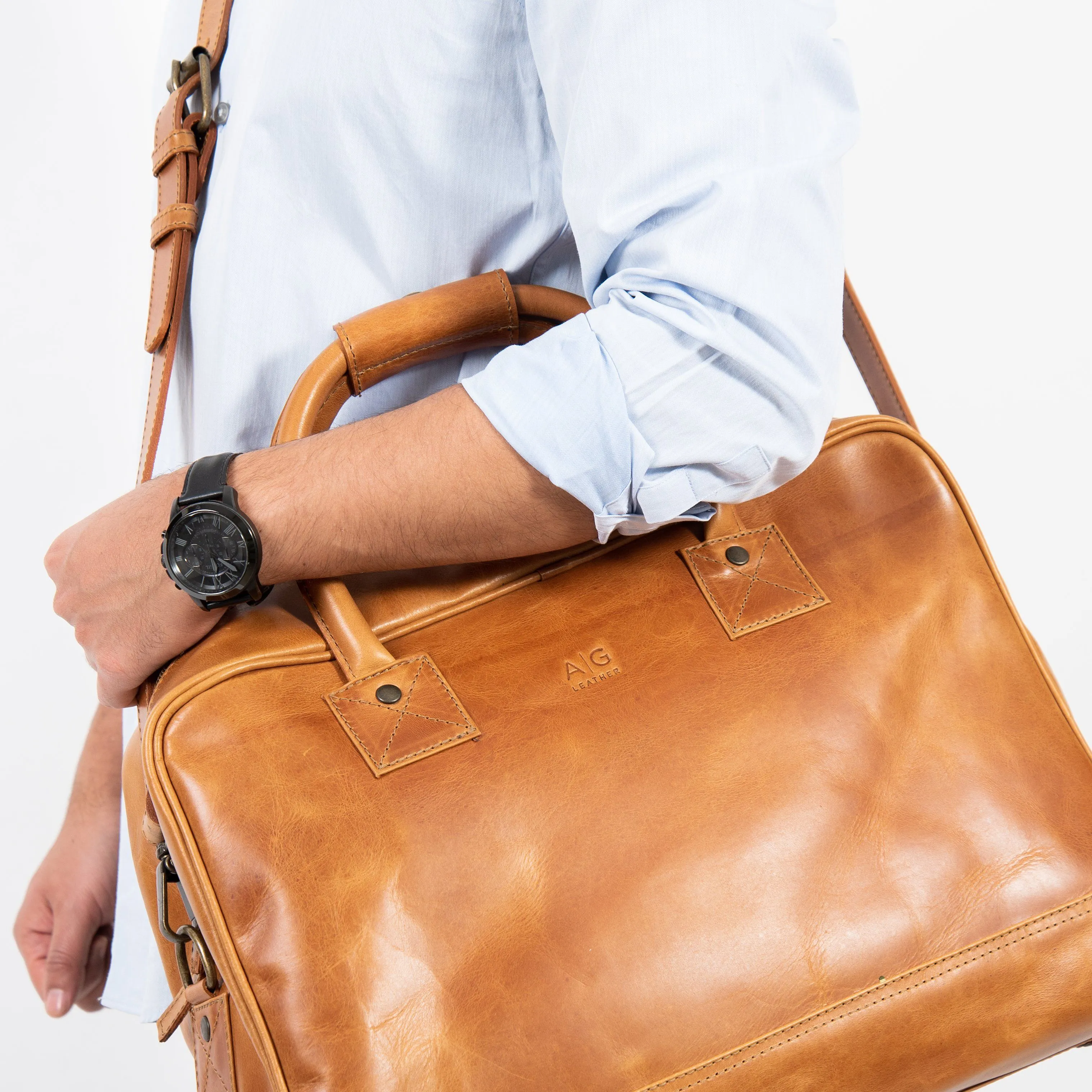 Waldorf Urban Sport Bag in Cognac Leather - final sale no exchange